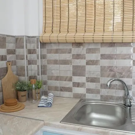 Апартаменты Sea View At Xenios Avlais Аликанас